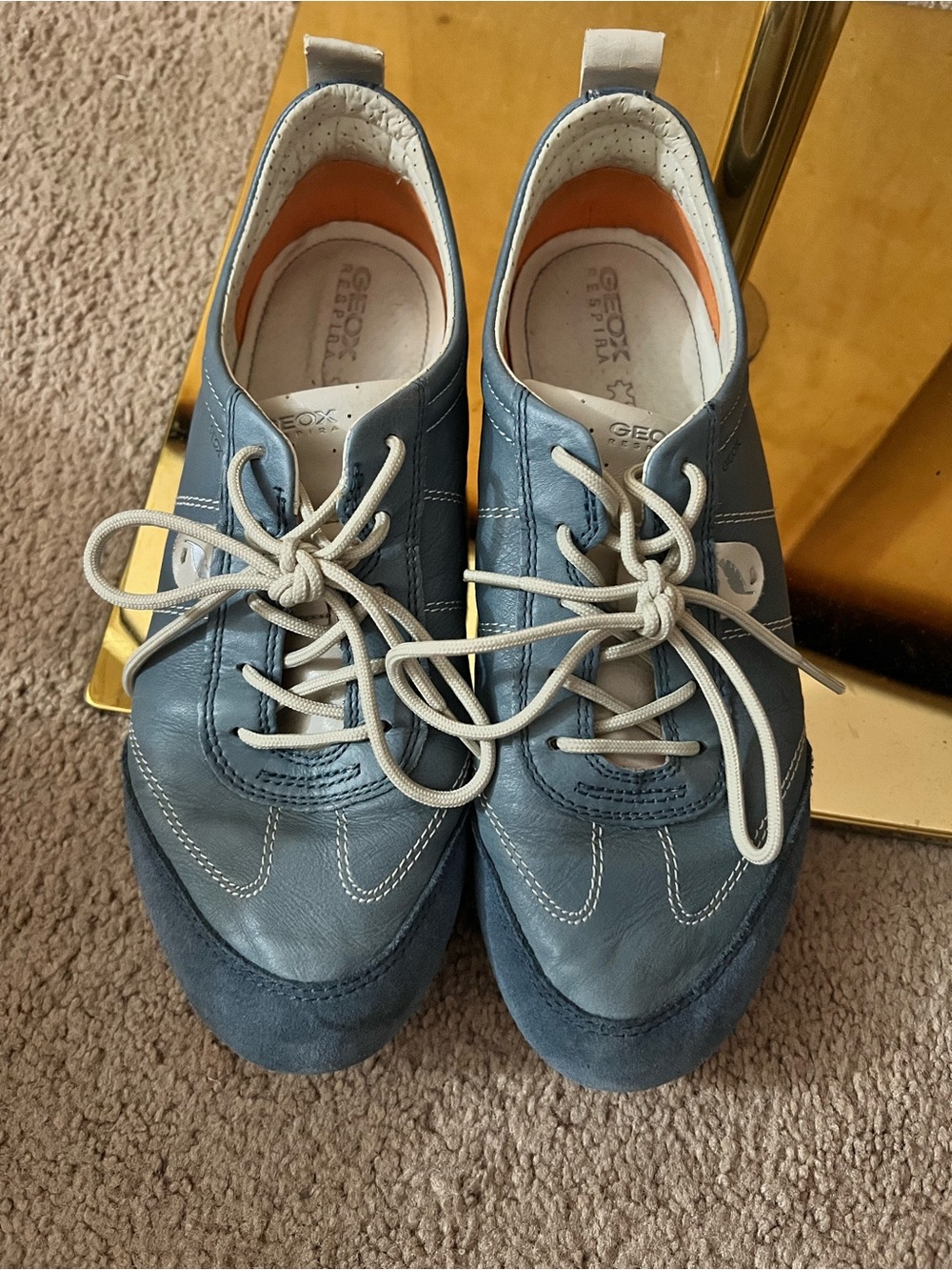 Geox Women's Navy Blue Leather & Suede Lace-Up comfortable Sneakers size 9-9.5